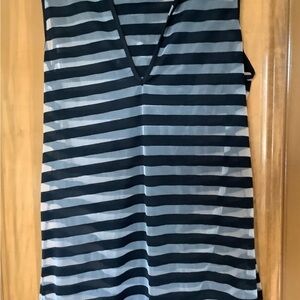 Kenneth Cole Reaction Black and Light Gray Striped V-Neck Tank